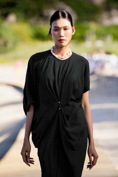 Sixdo Black Midi Silk Dress